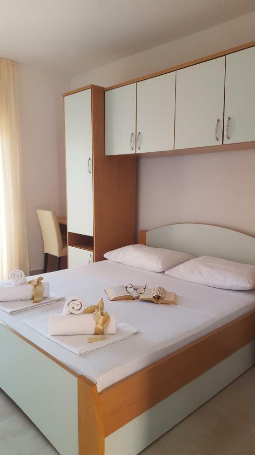 Rooms Florida Tribanj-Kruscica Quarto foto